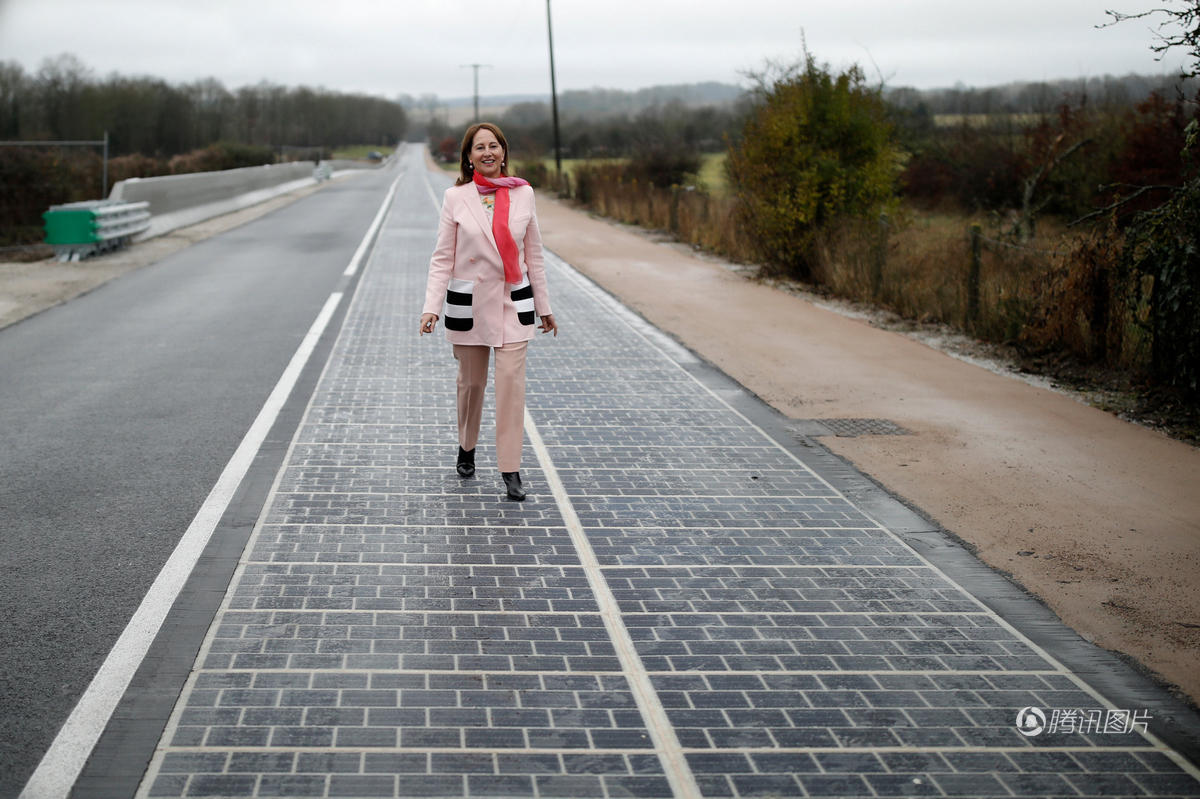 法国开通全球首条太阳能路 可供电5千居民
