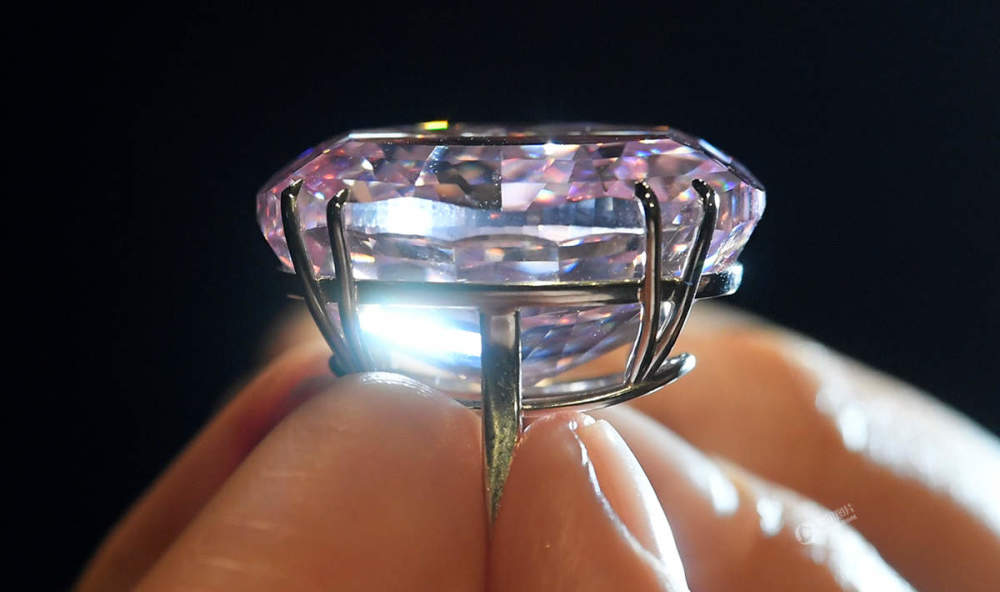 世界最贵“粉红之星”钻石估价超6千万美元
