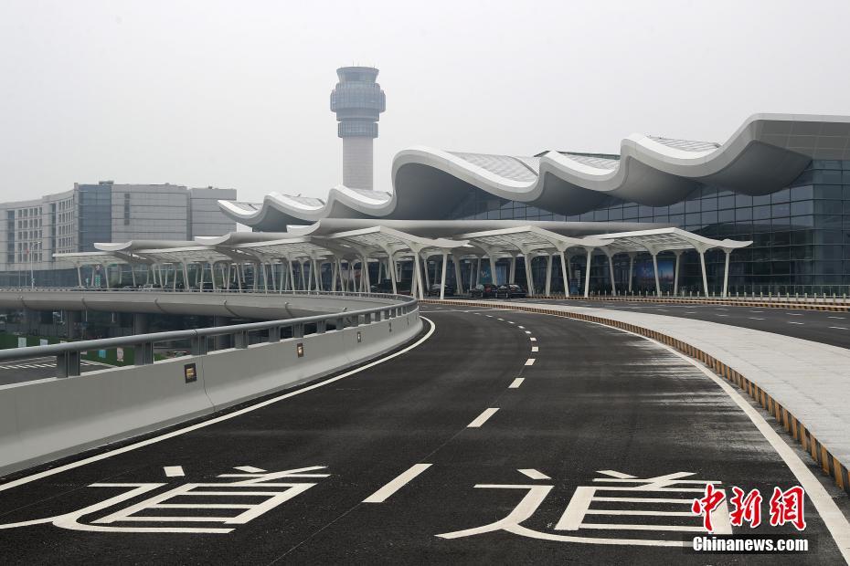南京禄口国际机场T1航站楼投用 智慧元素助力旅客出行