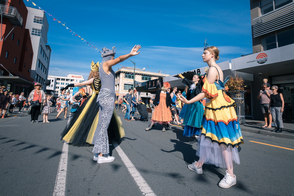 新西兰举办规模空前的惠灵顿街头艺术节