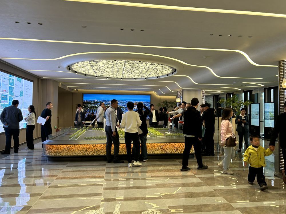 量升价稳 房地产市场呈现积极变化